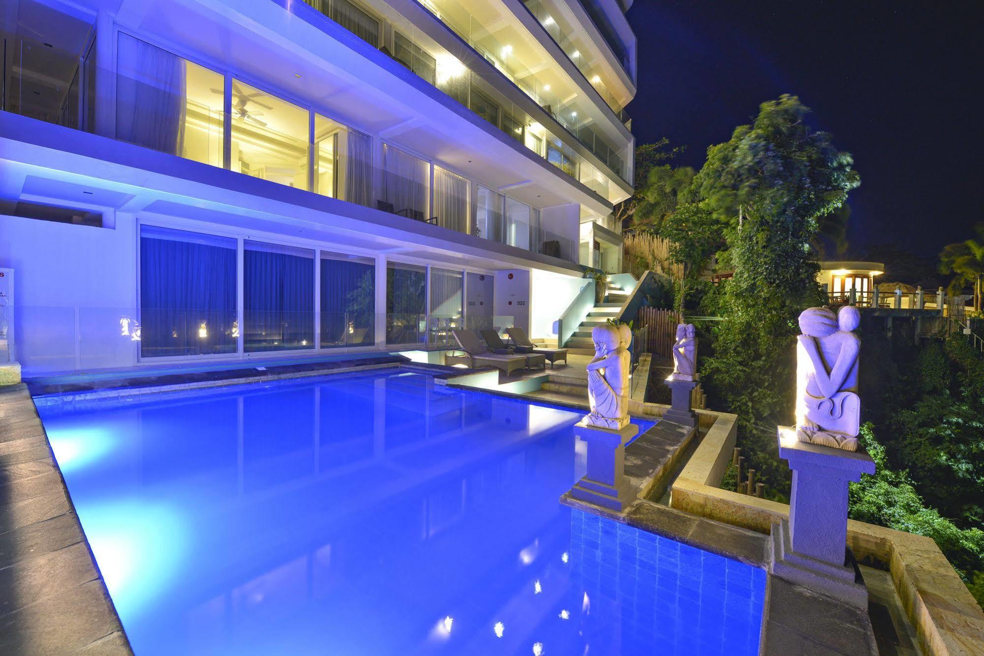 Boracay Karuna Luxury Suites Balabag  Εξωτερικό φωτογραφία